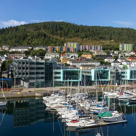 Moxy Bergen Hotel Bagian luar foto