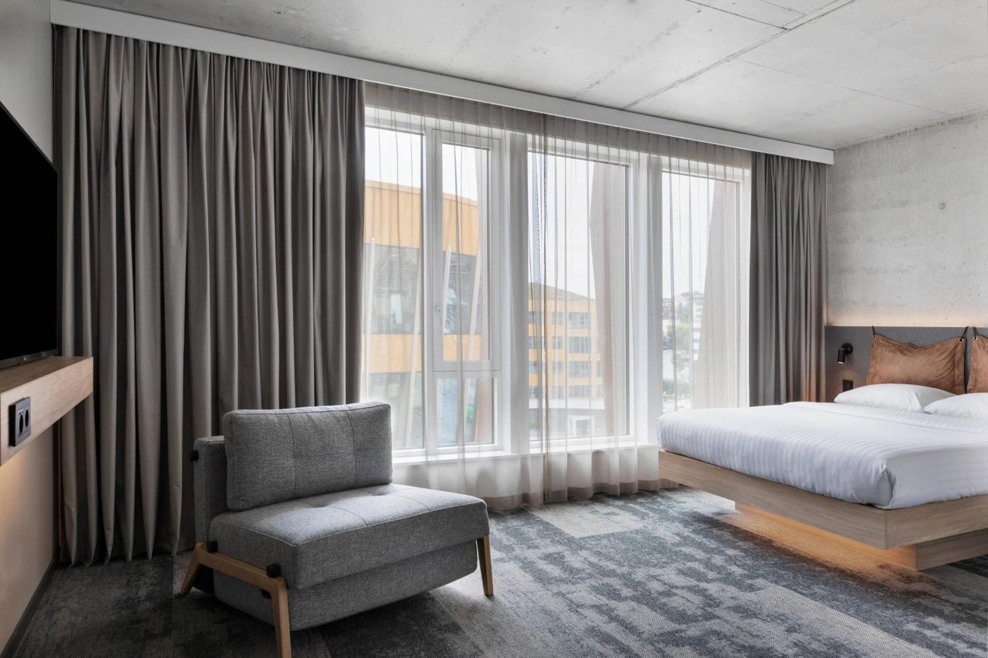 Moxy Bergen Hotel Bagian luar foto