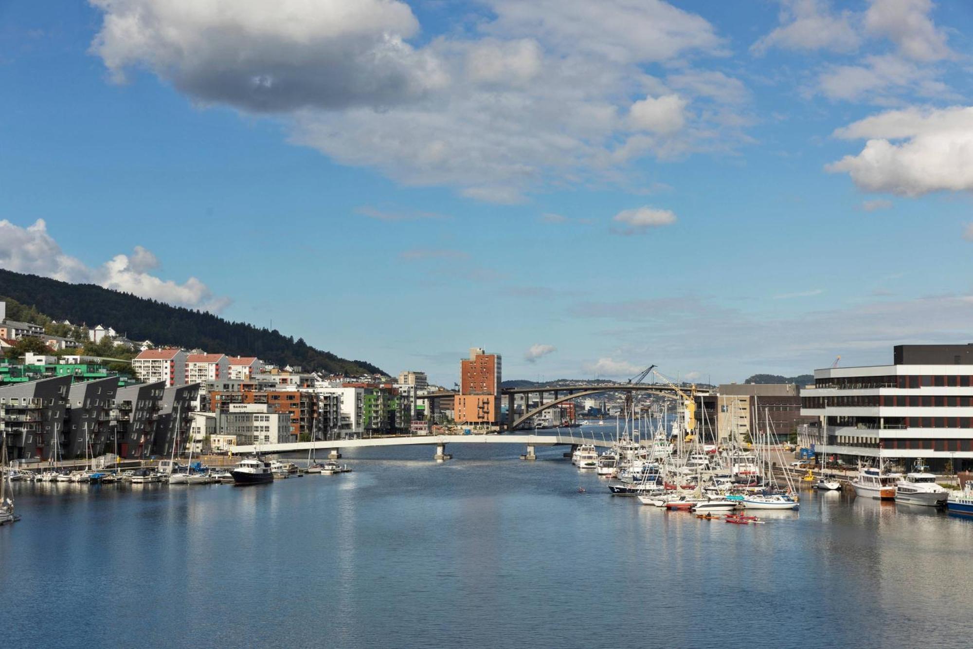Moxy Bergen Hotel Bagian luar foto